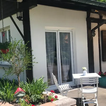 La Longère Piscine&spa Privé Bed & Breakfast