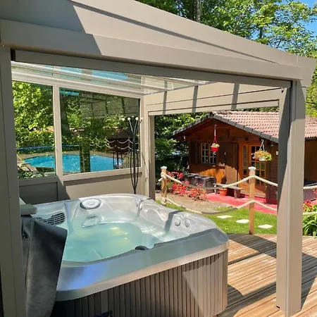 La Longere Piscine&spa Prive *